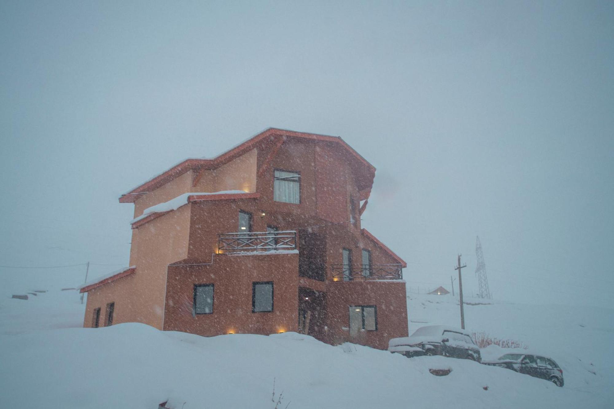 A Pousada The Hills Gudauri Exterior foto
